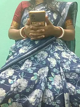 Snapshot of desi_boudi87 chatting on October 2025 12:46:01 PM desi boudi87 online show from October 2025 12:46:01 PM