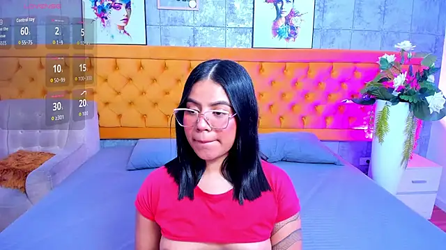 LiilithNova online show from June 2026 04:23:01 AM