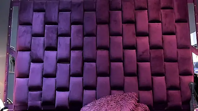 MilaRiva online show from April 2026 11:34:01 AM