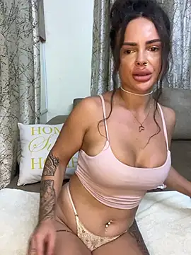 Hotsharwty online show from March 2026 06:13:02 PM