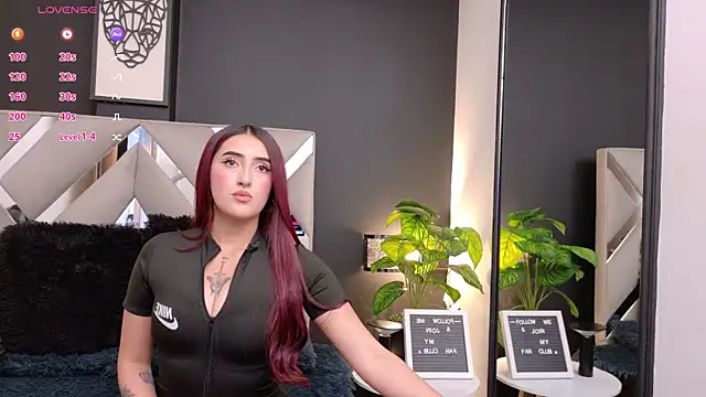 Miia bunny online show from October 2025 08:09:02 PM