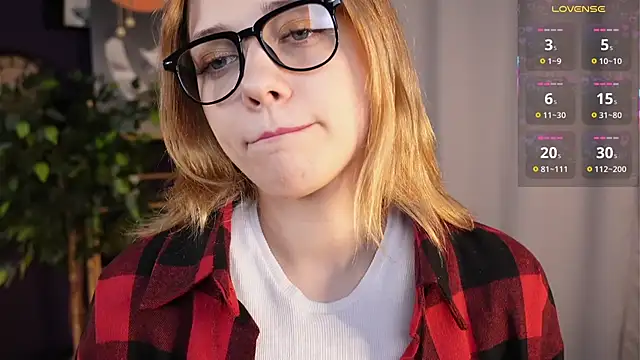 HollieCollelo online show from October 2025 03:03:02 AM