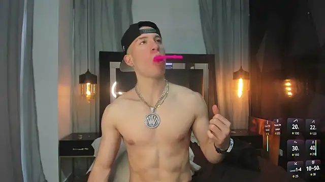 HunterHeat  online show from December 2025 11:48:02 AM