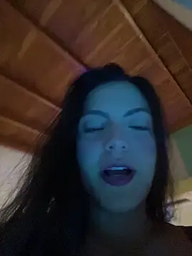 alilith online show from January 2026 07:04:02 PM