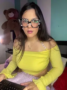 alilith online show from June 2026 06:02:01 PM