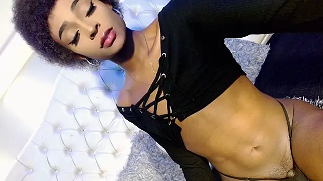 Snapshot of MariahMendezz chatting on September 2025 03:33:02 AM MariahMendezz online show from September 2025 03:33:02 AM