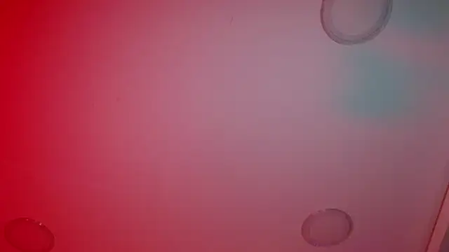 Snapshot of MariahMendezz chatting on October 2025 03:49:02 AM MariahMendezz online show from October 2025 03:49:02 AM