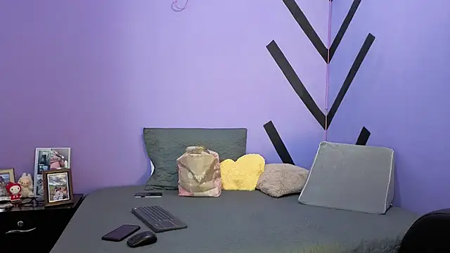 Snapshot of 666SweetAndSpicy chatting on October 2025 10:19:01 PM 666SweetAndSpicy online show from October 2025 10:19:01 PM