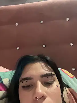 Snapshot of 666SweetAndSpicy chatting on October 2025 08:38:01 AM 666SweetAndSpicy online show from October 2025 08:38:01 AM