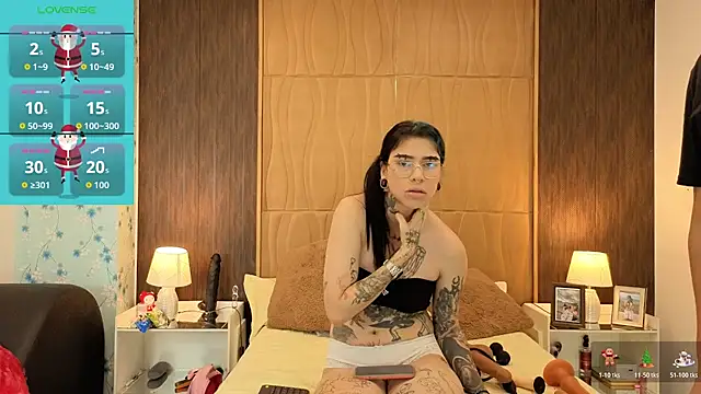 Snapshot of 666SweetAndSpicy chatting on November 2025 09:14:01 PM 666SweetAndSpicy online show from November 2025 09:14:01 PM