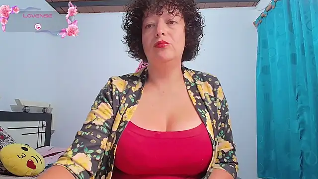 Snapshot of Miss_Oriana chatting on October 2025 04:19:01 PM Miss Oriana online show from October 2025 04:19:01 PM