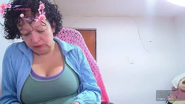 Snapshot of Miss_Oriana chatting on October 2025 06:59:01 PM Miss Oriana online show from October 2025 06:59:01 PM