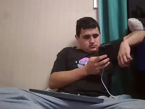 Snapshot of whitsblack chatting on September 2025 10:44:02 PM whitsblack online show from September 2025 10:44:02 PM