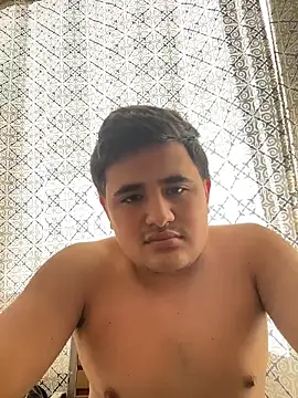 Snapshot of whitsblack chatting on November 2025 09:31:02 PM whitsblack online show from November 2025 09:31:02 PM