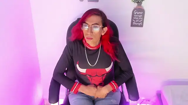 MissDiabla  online show from February 2026 07:18:01 PM