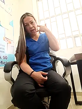 Madisson-04  online show from May 2026 01:06:01 PM