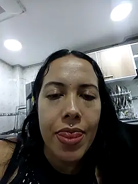 MiaForever1 online show from October 2025 01:41:02 AM