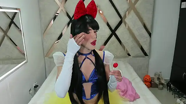 Barbieoonfire online show from November 2025 06:57:02 AM