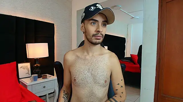 Snapshot of HairyDiamond_ chatting on September 2025 05:24:01 PM HairyDiamond online show from September 2025 05:24:01 PM