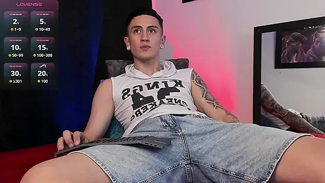 Sebas maverick online show from May 2026 11:54:02 PM