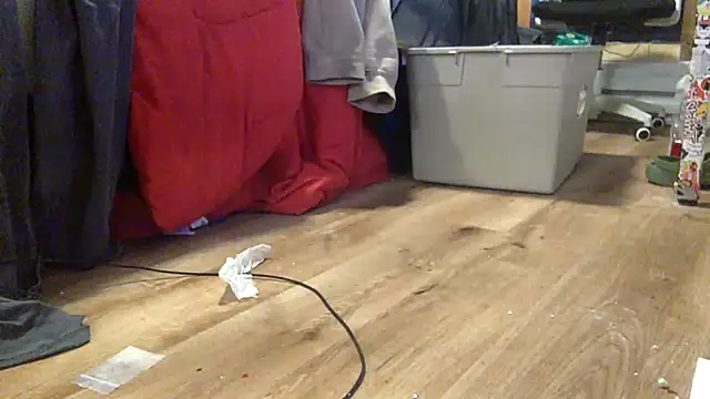 Snapshot of edger4lif3 chatting on September 2025 04:52:01 PM edger4lif3 online show from September 2025 04:52:01 PM