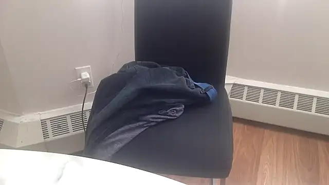 Snapshot of edger4lif3 chatting on October 2025 04:09:02 PM edger4lif3 online show from October 2025 04:09:02 PM