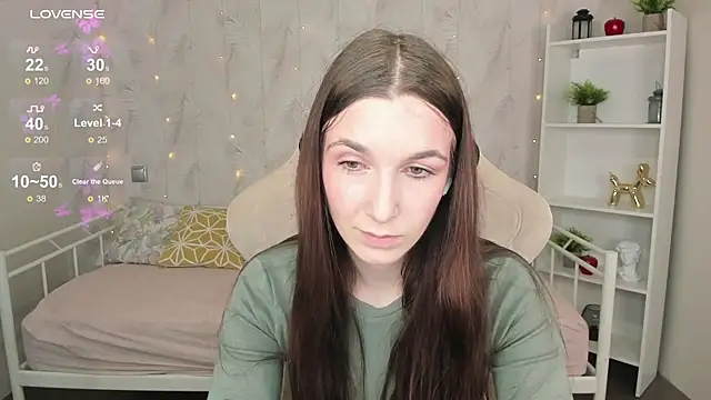 Snapshot of Miss___Eva chatting on September 2025 12:11:01 AM Miss Eva online show from September 2025 12:11:01 AM