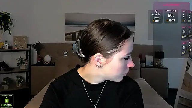 WildHoneyXO online show from September 2025 05:45:02 AM