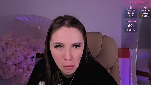 WildHoneyXO online show from October 2025 06:37:01 AM