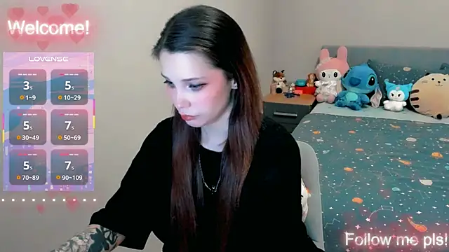 Kitten Alissa online show from May 2026 11:29:02 AM