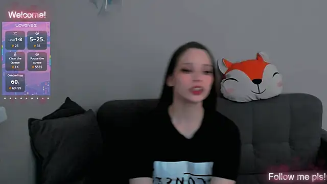 Kitten Alissa online show from May 2026 08:38:01 PM