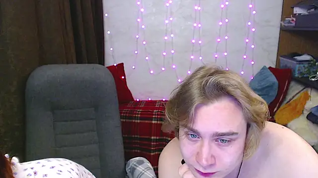 Lust4Money online show from April 2026 06:22:02 AM