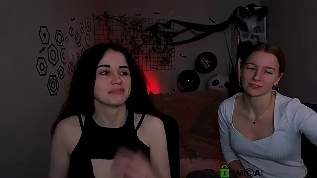 Snapshot of benny_duglas chatting on October 2025 12:09:02 PM benny duglas online show from October 2025 12:09:02 PM