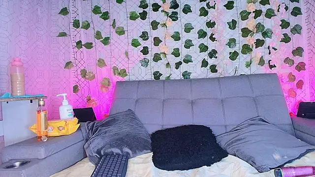 Snapshot of collet_1 chatting on October 2025 12:26:01 PM collet 1 online show from October 2025 12:26:01 PM