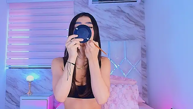 Snapshot of collet_1 chatting on November 2025 12:06:01 PM collet 1 online show from November 2025 12:06:01 PM