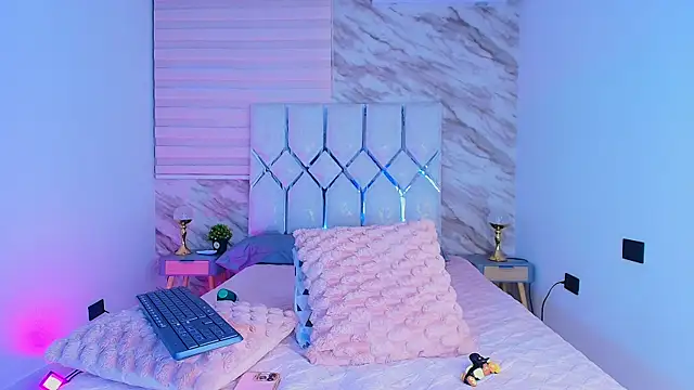 collet 1 online show from January 2026 12:09:02 PM