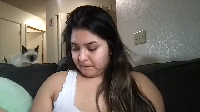 tinnnyym online show from February 2026 05:19:02 PM