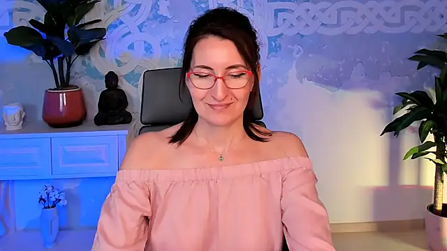 Snapshot of UnaTerra chatting on October 2025 09:21:02 AM UnaTerra online show from October 2025 09:21:02 AM