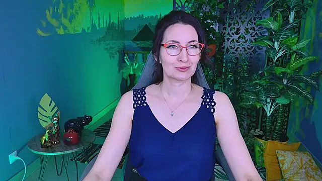 UnaTerra online show from November 2025 05:22:02 AM