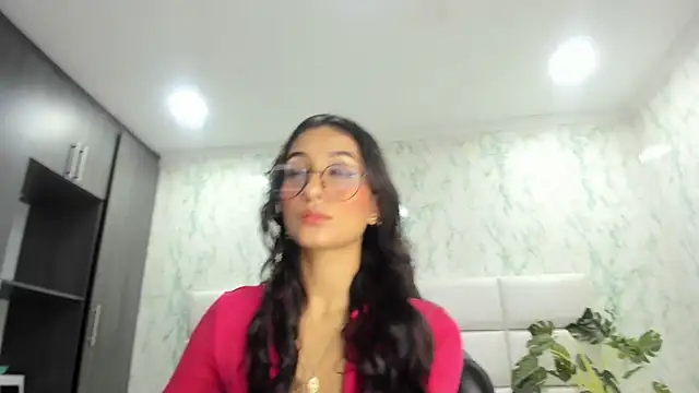 Snapshot of ValerySkinnyy chatting on September 2025 11:38:02 PM ValerySkinnyy online show from September 2025 11:38:02 PM