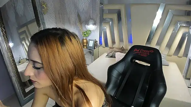 ValerySkinnyy online show from June 2026 03:48:02 AM