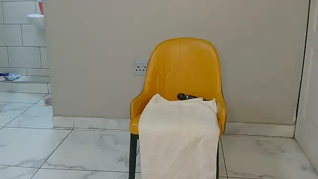 Snapshot of Sultry_Booty chatting on November 2025 11:36:02 AM Sultry Booty online show from November 2025 11:36:02 AM