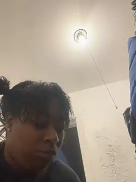 luvluvbubblesxo online show from December 2025 01:41:02 PM