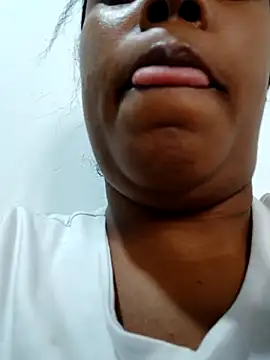 MoniqueMulberry online show from October 2025 06:41:02 AM