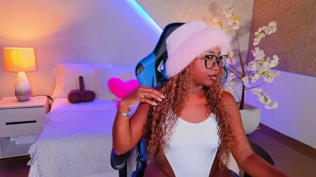 Kishalove  online show from June 2026 10:19:02 AM