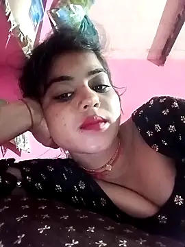 Yatiksha Beby online show from February 2026 10:49:02 PM