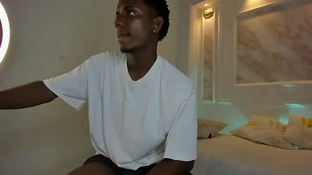 Amare 25 online show from September 2025 08:01:02 PM