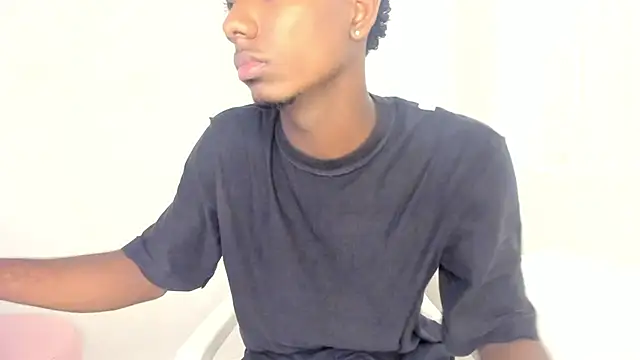 Amare 25 online show from October 2025 06:54:01 PM