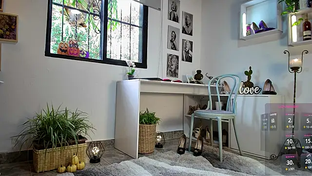 Snapshot of mrs_edha chatting on October 2025 11:57:02 AM mrs edha online show from October 2025 11:57:02 AM