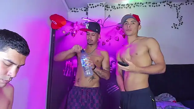 Owen Benkosky online show from November 2025 03:34:01 AM